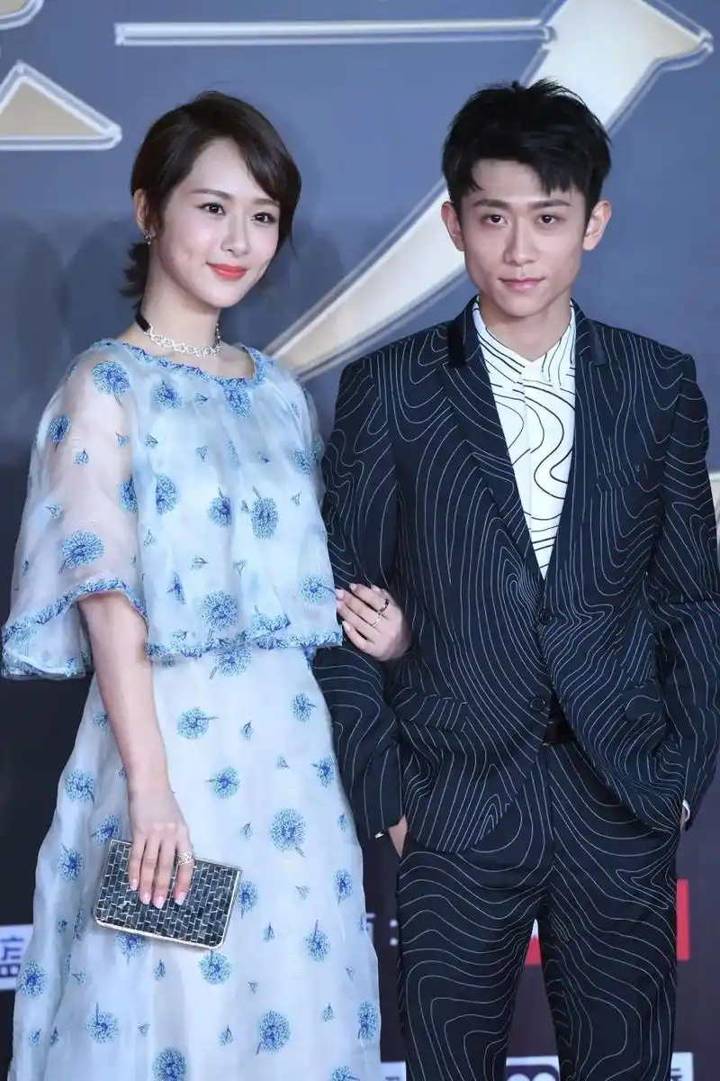 「杨紫&张艺兴,不官宣很难收场」 - 知乎