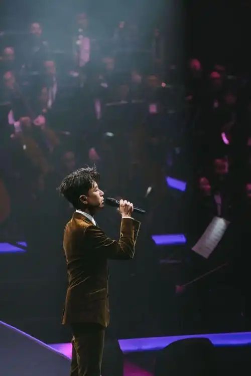 李克勤演唱会 最强口哨哥