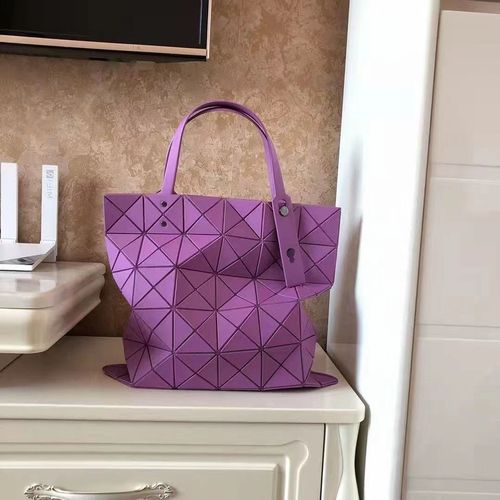 夏季最新款日本isseymiyake 三宅一生潮包6格5个颜色齐全