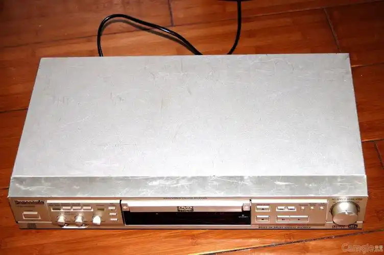 松下dvd机,100包快