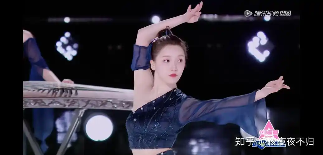 如何评价创造营2020姜贞羽的颜值