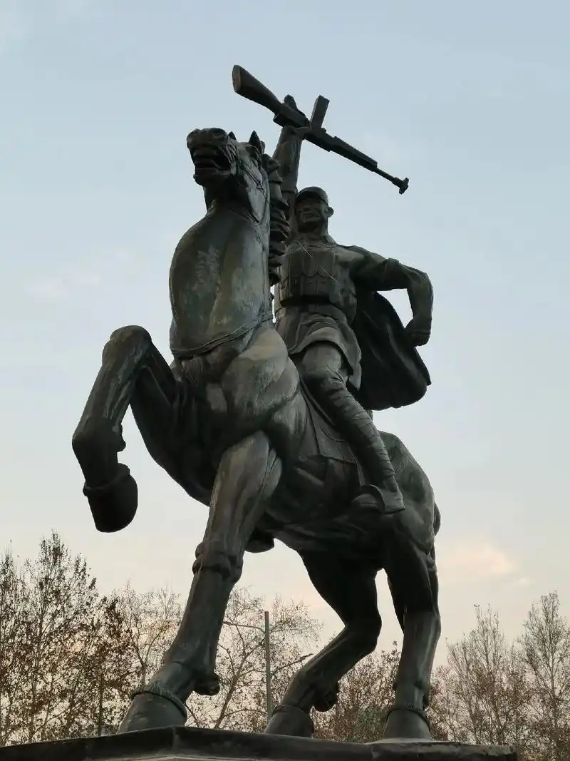 游正太广场.#图文伙伴计划 #石家庄解放纪念碑#大石桥 #正 - 抖音