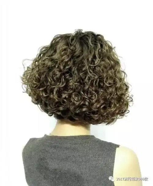 "小卷烫"真洋气!