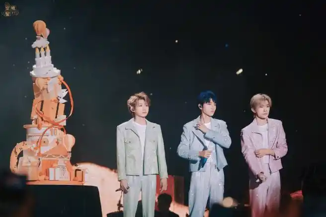 tfboys十年之约演唱会