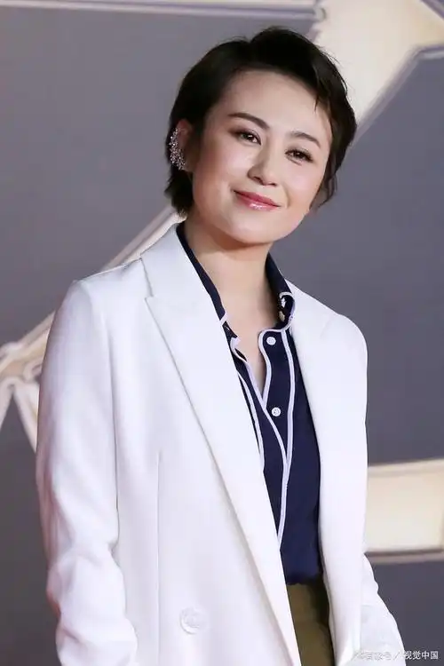 马丽和老公秀恩爱这些成功的姐弟恋暴露了男人鲜为人知的一面