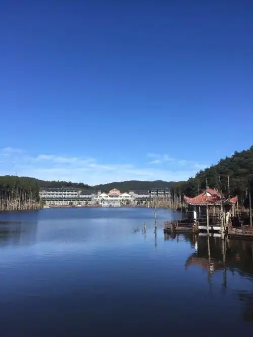 江西宜春,明月山,月亮湖景区!