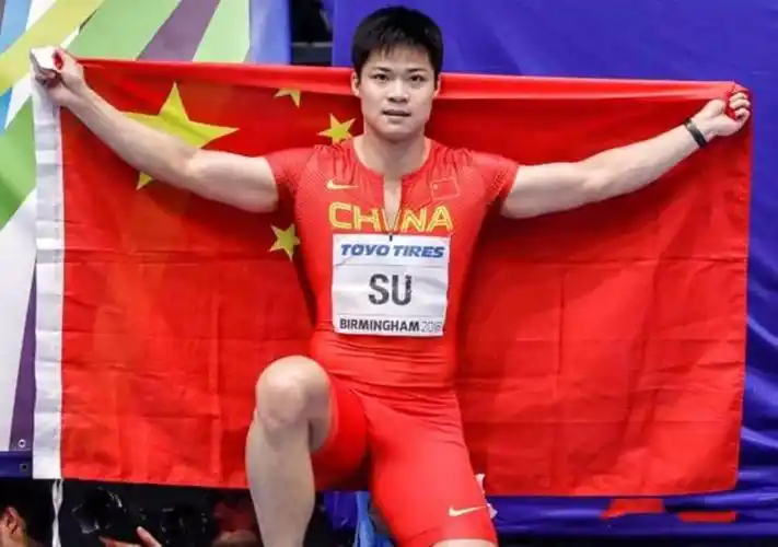 科尔曼6秒41力压莱尔斯赢得飞人大战不如苏炳添9秒83的分段纪录