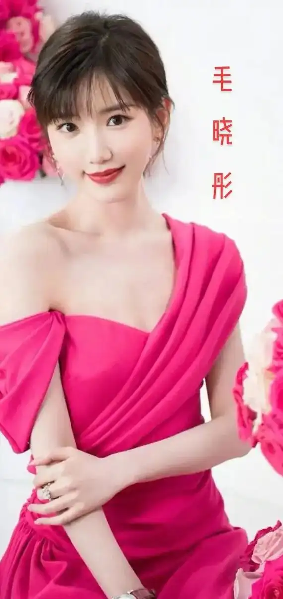 毛晓彤 #美女写真 #性感女神 #完美身材 - 抖音