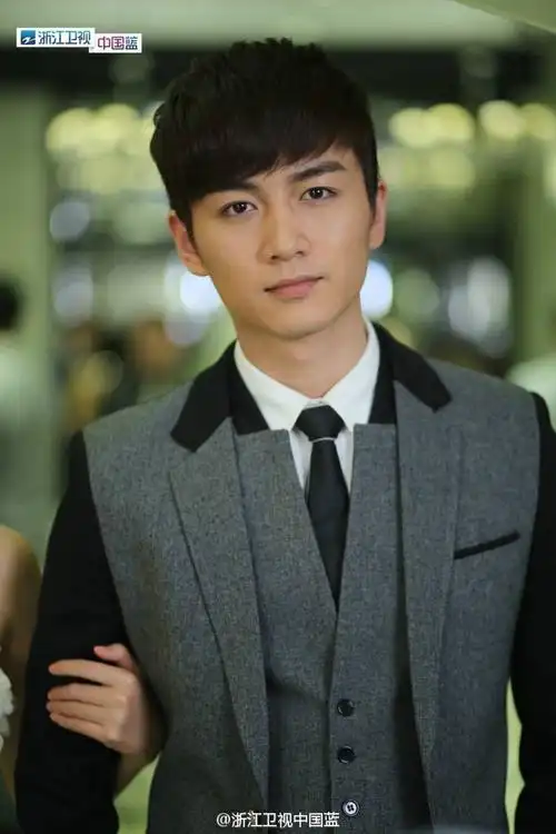 陈晓《遇见爱情的利先生》浙江卫视每晚19:30不见不散而且第二天腾讯