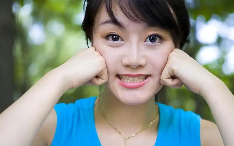 可爱少女表情,高清图片,电脑桌面-壁纸族