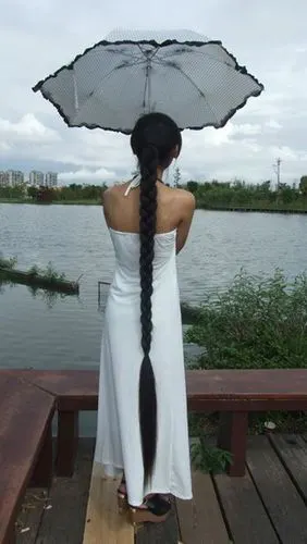 温州乐清拍的编极品大粗辫子 - [中国长发网]