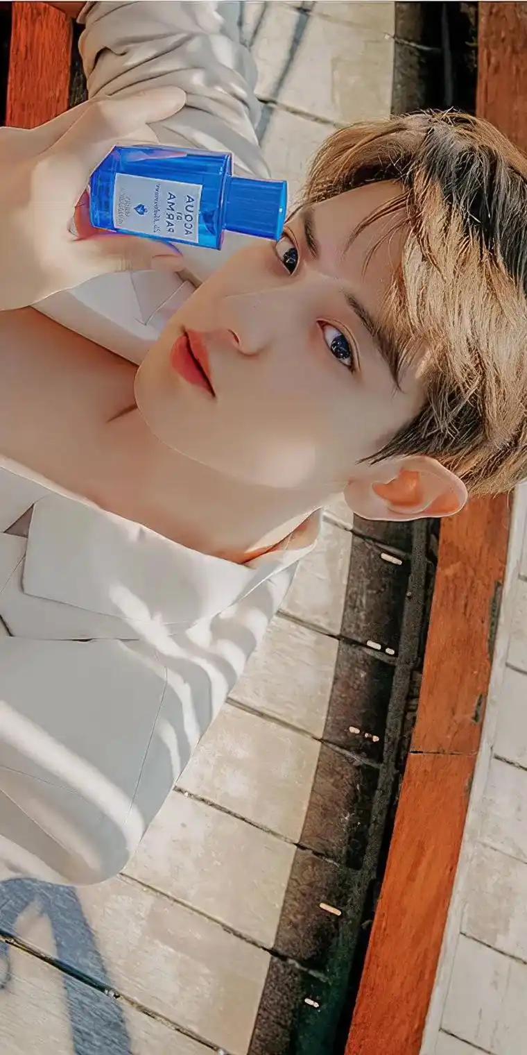 朴灿烈 #灿烈 #壁纸 #壁纸手机超清全面屏 - 抖音