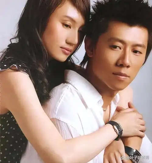 人帅戏好只服这4位中年男星剧里有能力当男主剧外家庭幸福