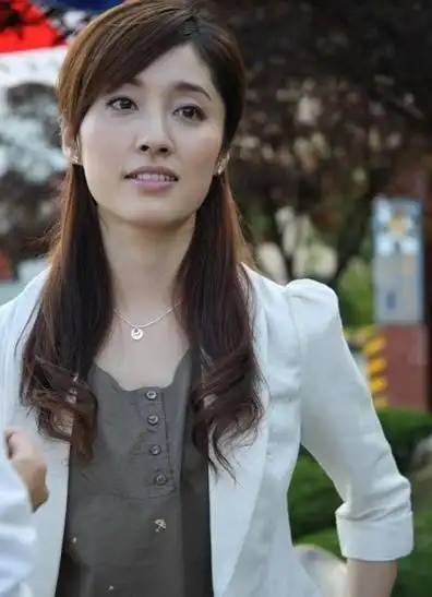 田中千绘,在中国发展的日本演员有(演员田中千绘简介)