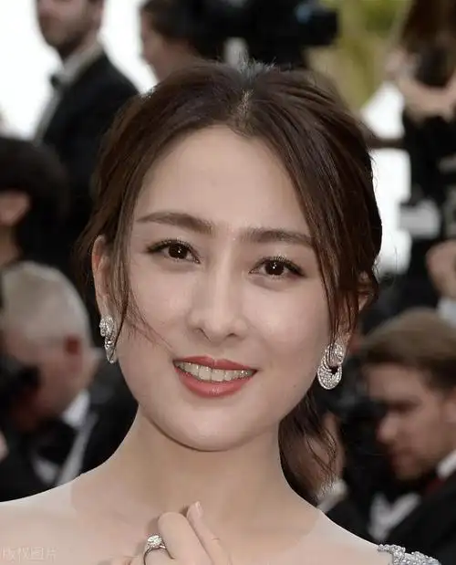 马苏怎么了最近(李小璐与马苏怎么了)-情感知识库-动动脑