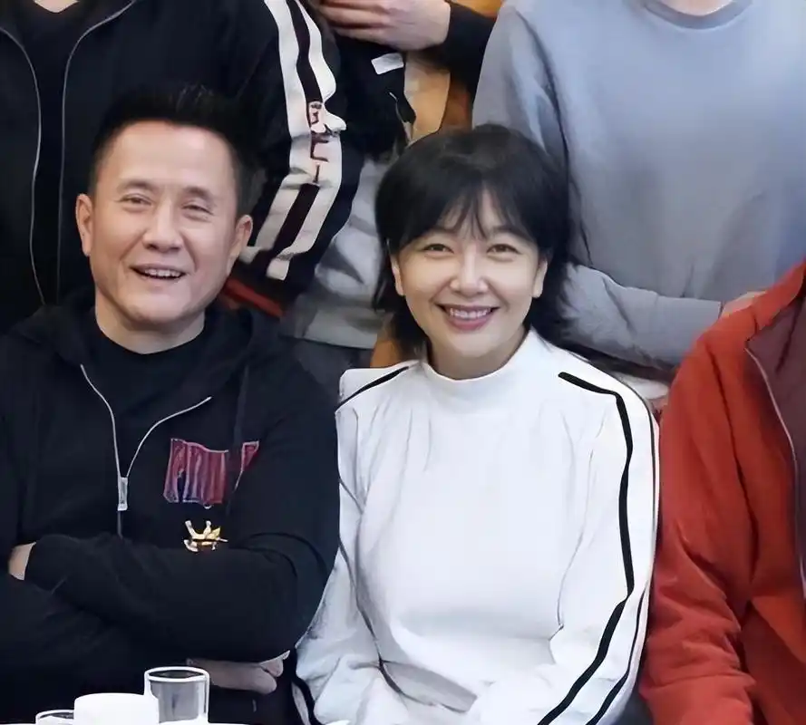 田小洁:从车间到荧屏,与女神江珊的幸福人生 在娱乐圈中,田小洁或许不