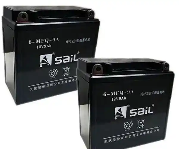 2块6v100ab的电瓶串联和1块12v100ah的容量一样大吗?