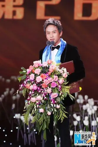 邓超荣获金鸡奖最佳男主 《城市之光》方木受瞩目