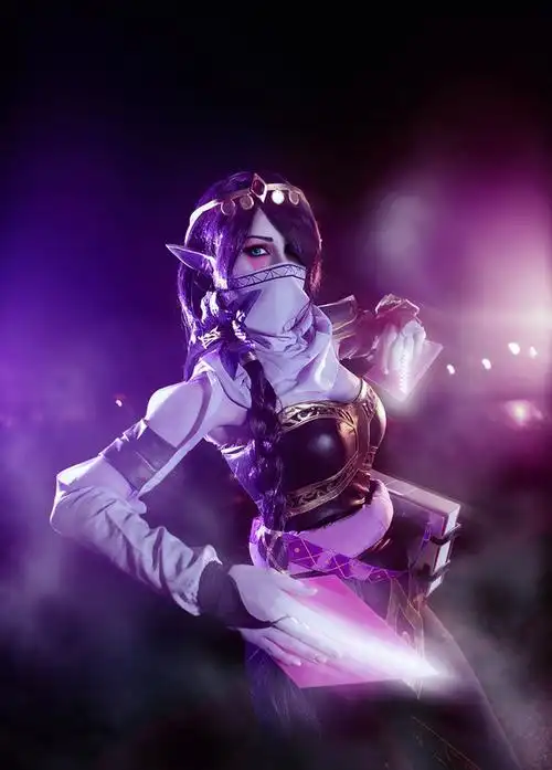 精彩cosplay之《dota2》热门英雄"圣堂刺客"