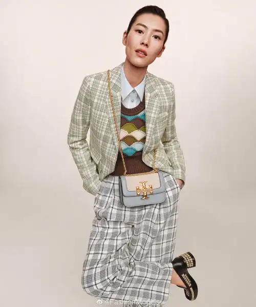 fashionmodels#中国超模#刘雯#出镜tory burch 2021春夏成衣广告