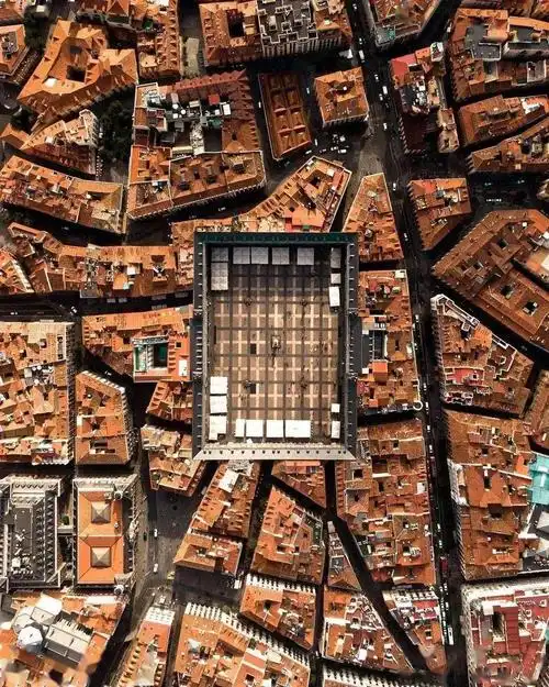 上帝视角俯瞰西班牙_城市