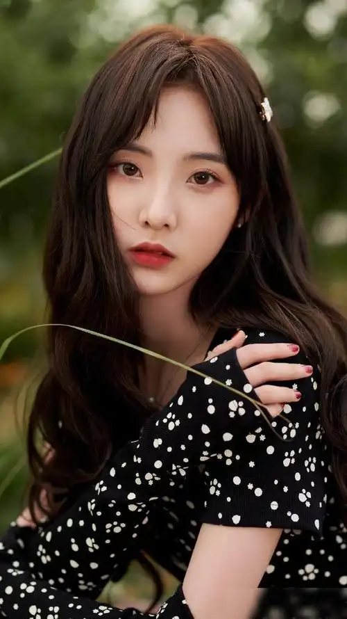 歌手郑乃馨,加盟《创造营2021》,来看甜美小姐姐的