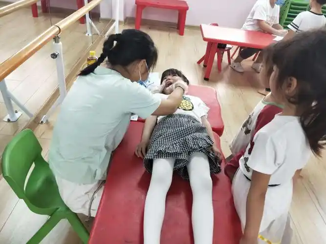 小勇气,大成长～育才幼儿园体检日