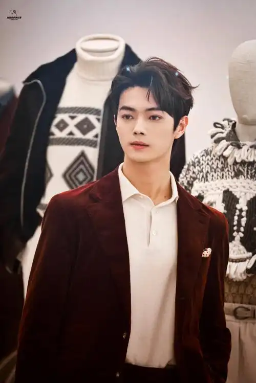 许凯 乐游原##许凯李嶷