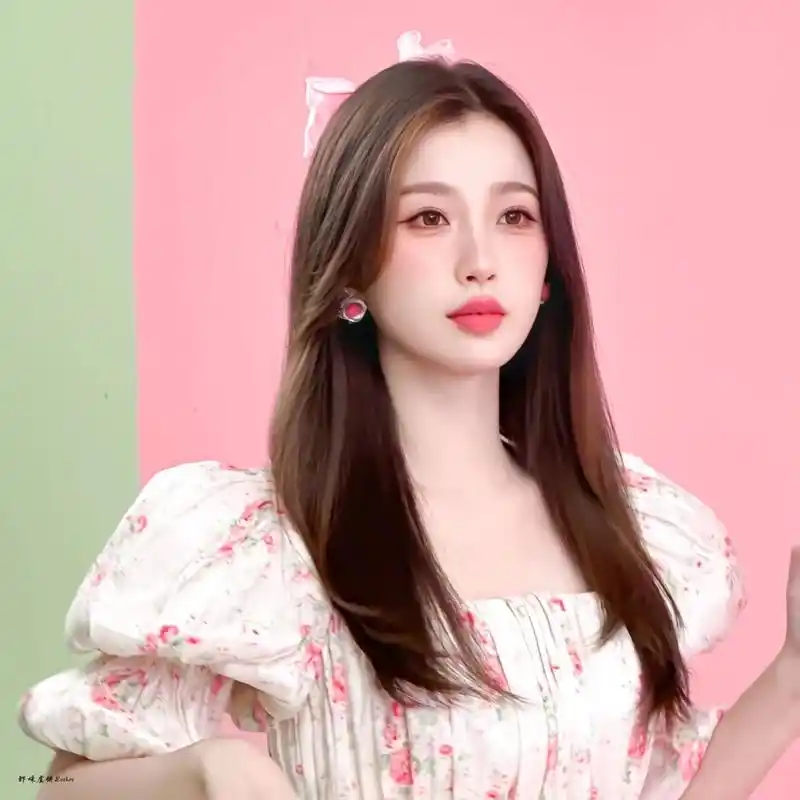 虞书欣头像 好喜欢这套