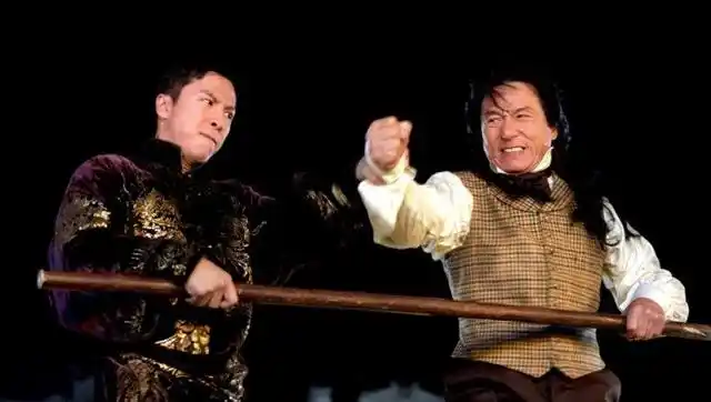 空前绝后,成龙和甄子丹对打,看得过瘾