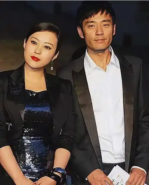 他娶过郝蕾爱过王珞丹负了殷桃没想到38岁时娶了小12岁的她