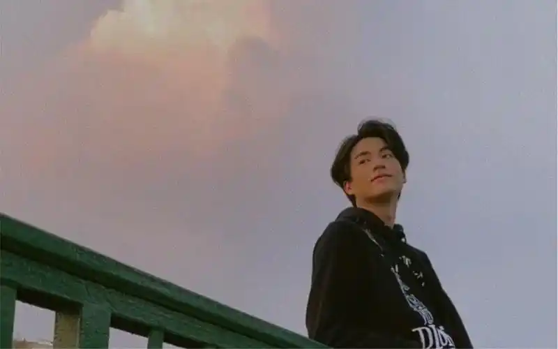 【gulf kanawut】我的目光永远追随着他