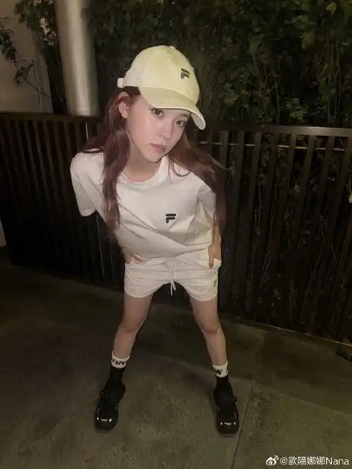 欧阳娜娜ccd画质##欧阳娜娜纯白ootd