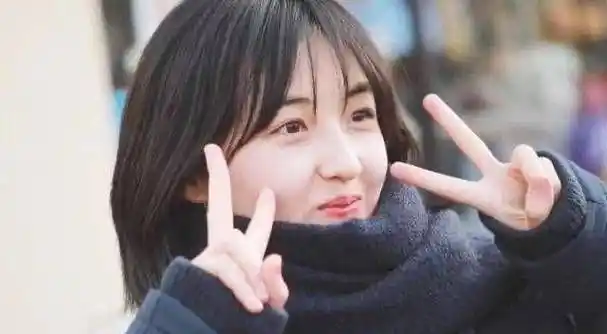 张子枫易烊千玺拍新戏,真假原因下秒懂"演员和偶像"差别有多大