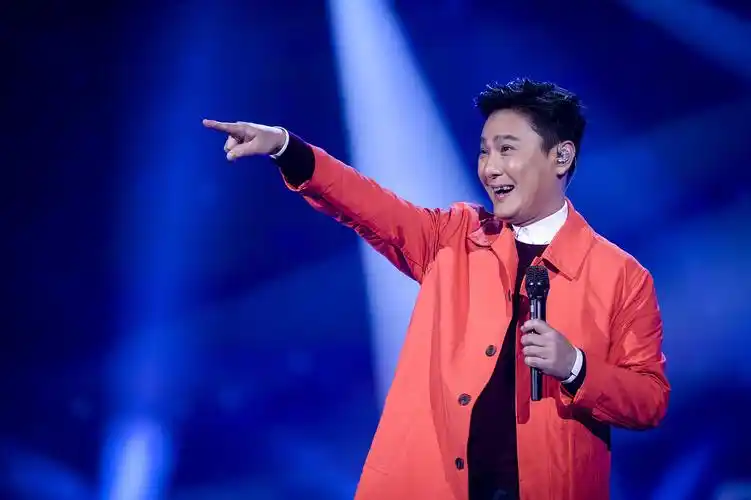 情歌王子张信哲被赞行走的cd魔术师刘谦带你见证奇迹的时刻