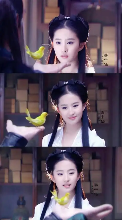 刘亦菲《神雕侠侣》【小龙女】云深雾淡隙白衣,水畔琴轻月渐微.