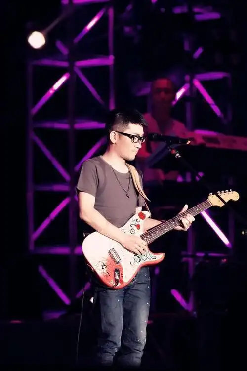 金志文吉他弹唱