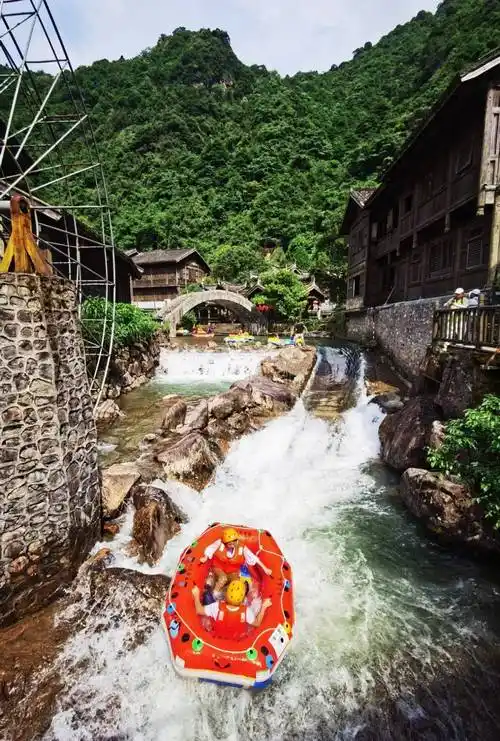 大觉山漂流—消暑01抵抗高温,酷爽"漂"一趟无漂流,不夏天高温天气成为