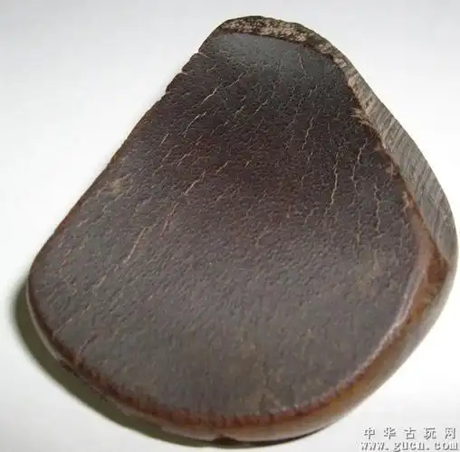 犀牛角 - 古董,古玩,鉴定 - 中华古玩网 - 古董收藏,古玩收藏,古玩