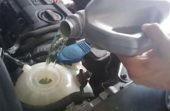 冷却液和防冻液一样吗?什么是冷却液,什么是防冻液?