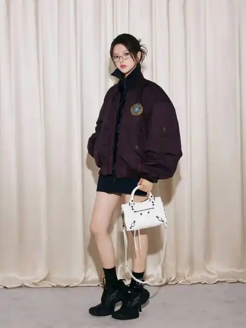 杨超越,许凯合作《京洛再无佳人》,话剧沉淀后回归偶像剧