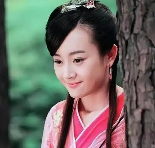 名为《再见茉莉》,将其演技之才赞不绝口,宛如回到了《美人心计》的