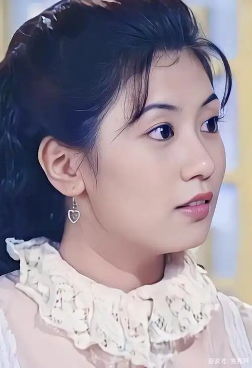 中国台湾女明星:贾静雯