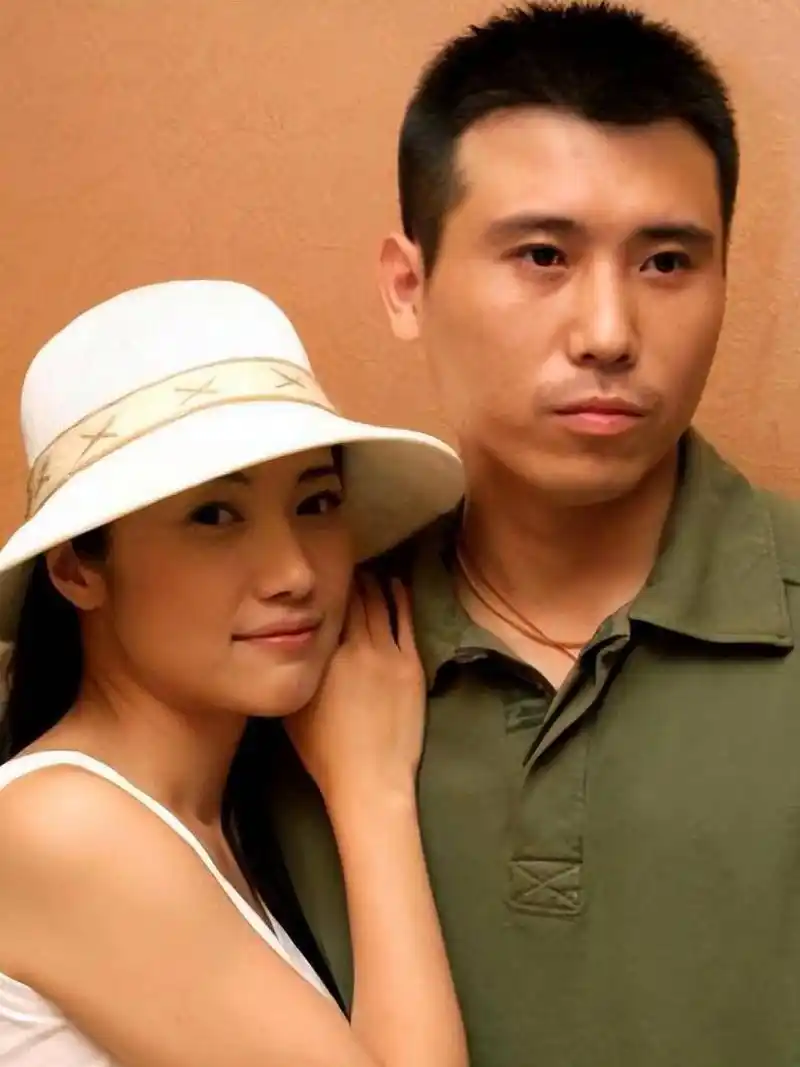 " 李乃文忽然想到了什么,笑着问道:"我手里没有几个铜板