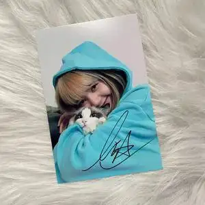 blackpink lisa亲笔签名照片 lisa签名照 保真无印刷送同学毕业礼