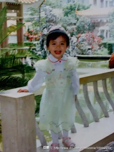 线上活动照片- 晒你小时候的照片!