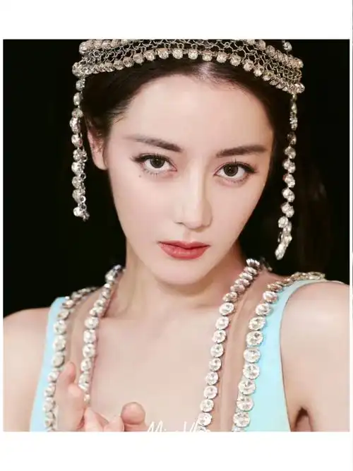 【迪丽热巴】怼脸拍才显美貌