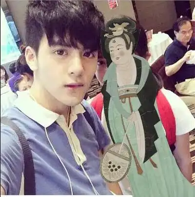 曾舜晞高中稍微瘦下来的样子