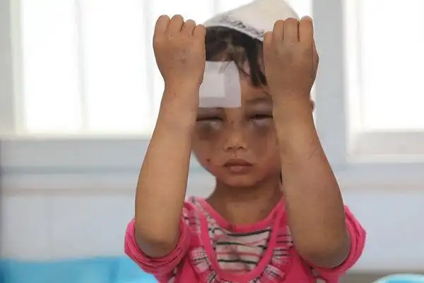 痛心!"虐童案"施暴者75%为亲生父母