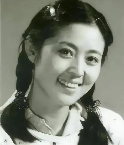 悲情倪萍的一生如果有来生我不要爹娘不要孩子